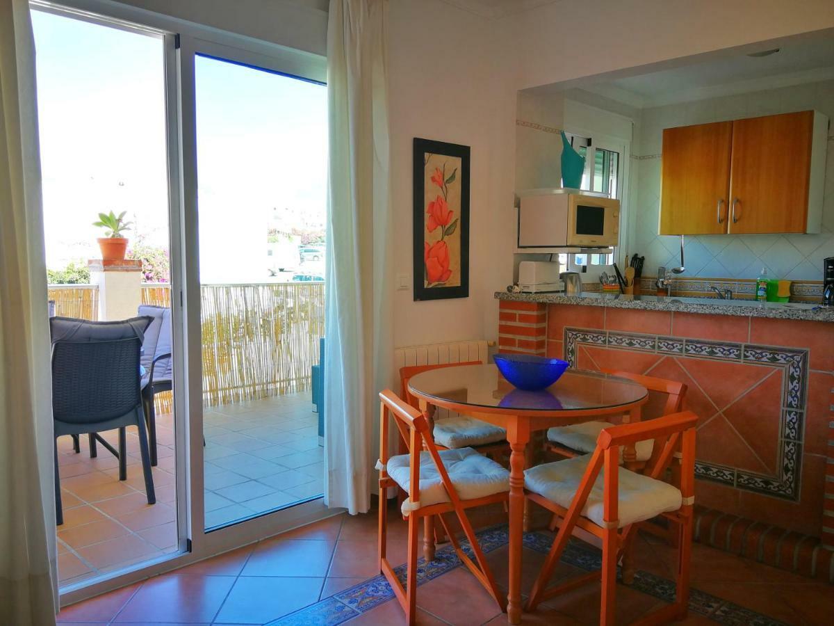 Villa Carabeo Playa Nerja Exterior foto